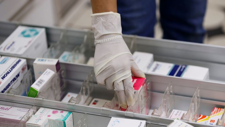 Bajo el estado de Calamidad el gobierno buscaba facilitar la compra de insumos hospitalarios para la atención del coronavirus. (Foto Prensa Libre: Hemeroteca PL)