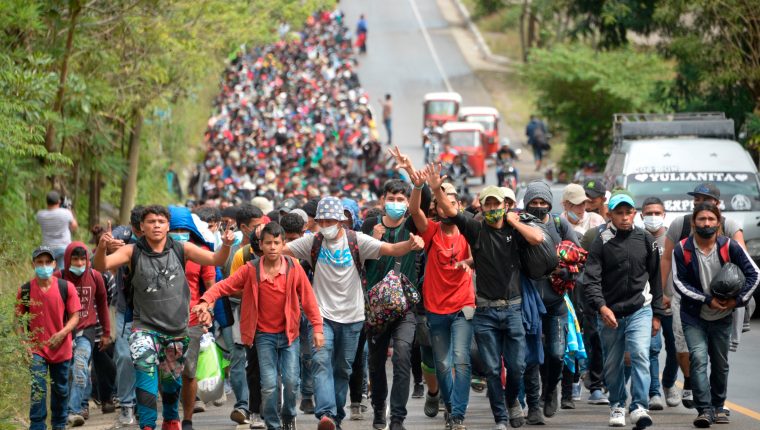 Honduran migrants is seen at Camotan in Guatemala forming the first migrant caravan of the year on it's way to the United States on January 16, 2021. - Some 3,000 people left Honduras on foot January 15 in the latest migrant caravan hoping to find a welcome, and a better life, in the US under President-elect Joe Biden.
Seeking to escape poverty, unemployment, gang and drug violence and the aftermath of two devastating hurricanes, the migrants plan to walk thousands of kilometers through Central America. (Photo by Johan ORDONEZ / AFP)