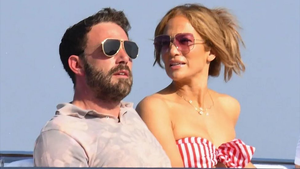 La relación entre Jennifer Lopez y Ben Affleck fascina tanto al público como a la prensa.