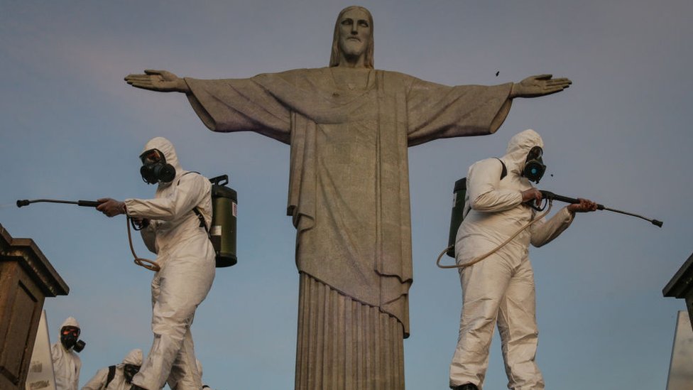 Brasil llegó a tener una tasa de contagios que era 7 veces la de India. Getty Images