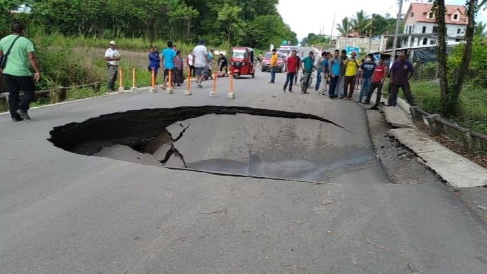 Carretera de Ixcán, parte de un proyecto del gobierno de Giammattei, sigue colapsada y afecta a unas 45 comunidades