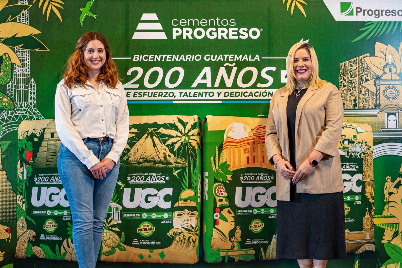 Por medio de la campaña Sacos Conmemorativos Cementos Progreso rinde homenaje a 200 años de vida independiente. Foto Prensa Libre: Cortesía