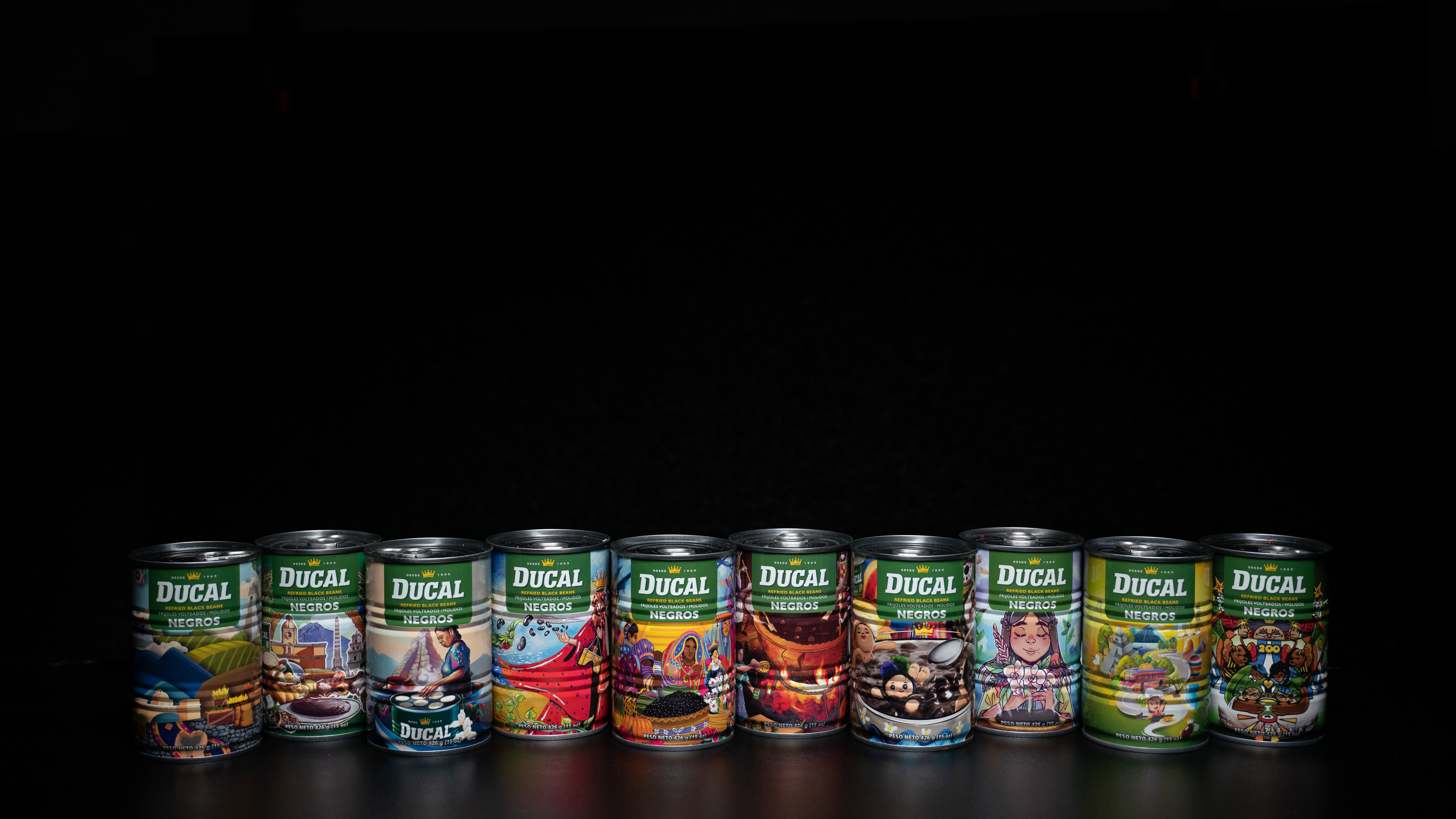 Frijoles Ducal hace un homenaje a la gastronomía guatemalteca con sus latas personalizadas por artistas nacionales. Foto Prensa Libre: Cortesía.