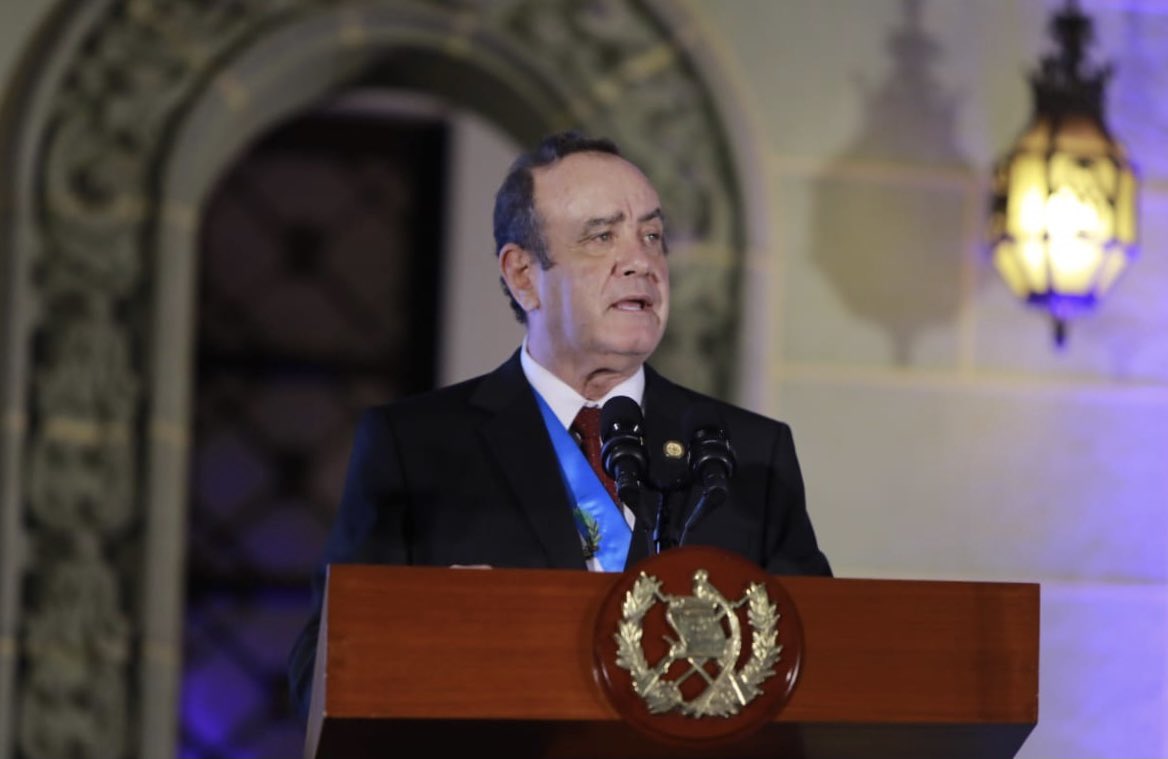 Uno de los abogados que auxilia al presidente tiene un historial defendiendo a sindicados por corrupción. (Foto Prensa Libre: Hemeroteca PL)