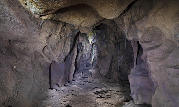 Las cuevas donde se efectuó la investigación están a 20 metros sobre el nivel del mar, en Gibraltar.
(Foto Prensa Libre: Gibraltar Museum)