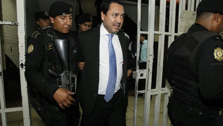 Gudy Rivera fue presidente del Congreso de la República durante el gobierno del Partido Patriota, entre el 2012 y 2013. Fue condenado por intentar sobornar a una magistrada. (Foto HemerotecaPL)