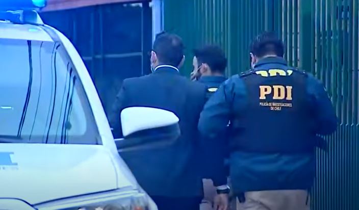 Autoridades investigan al hombre señalado de haber matado a su suegro en Chile. (Foto Prensa Libre: Tomada de CHV Noticias)