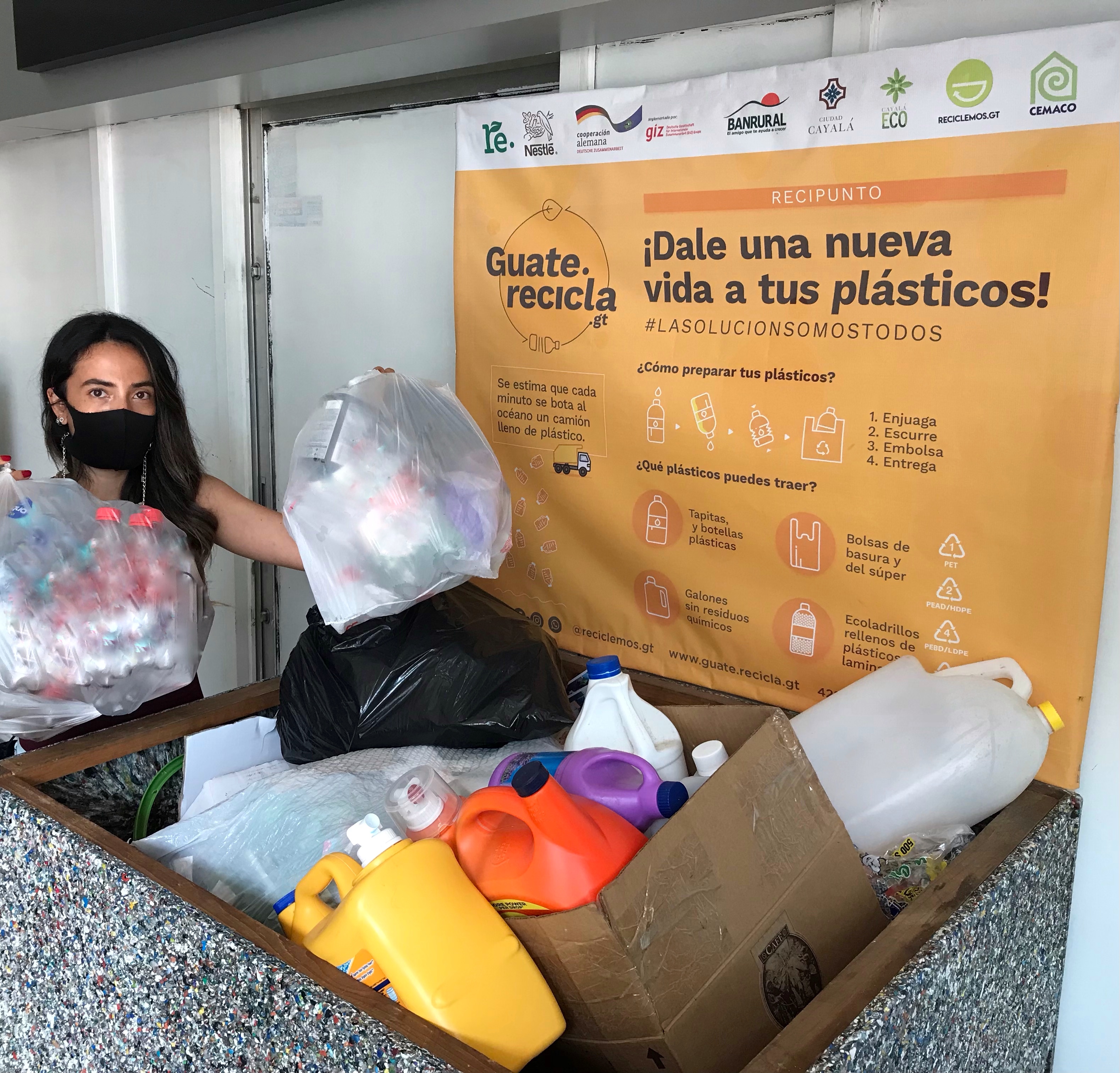 Guate Recicla es apoyada por varias empresas que quieren evitar que el plástico llegue a los mantos acuíferos en el país. Foto Prensa Libre: Cortesía.