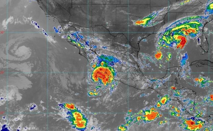 La tormenta tropical Olaf se formó en las últimas horas en el Pacífico mexicano
(Foto Prensa Libre: Imagen satelital)