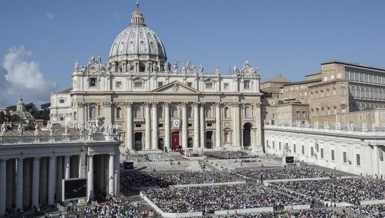 El Vaticano implementa medidas para prevenir contagios de covid-19. (Foto Prensa Libre: Hemeroteca PL)