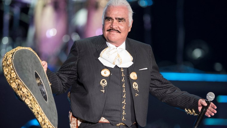 Vicente Fernández continúa hospitalizado en Guadalajara y sus admiradores en el mundo confían en su recuperación. (Foto Prensa Libre: Hemeroteca PL)