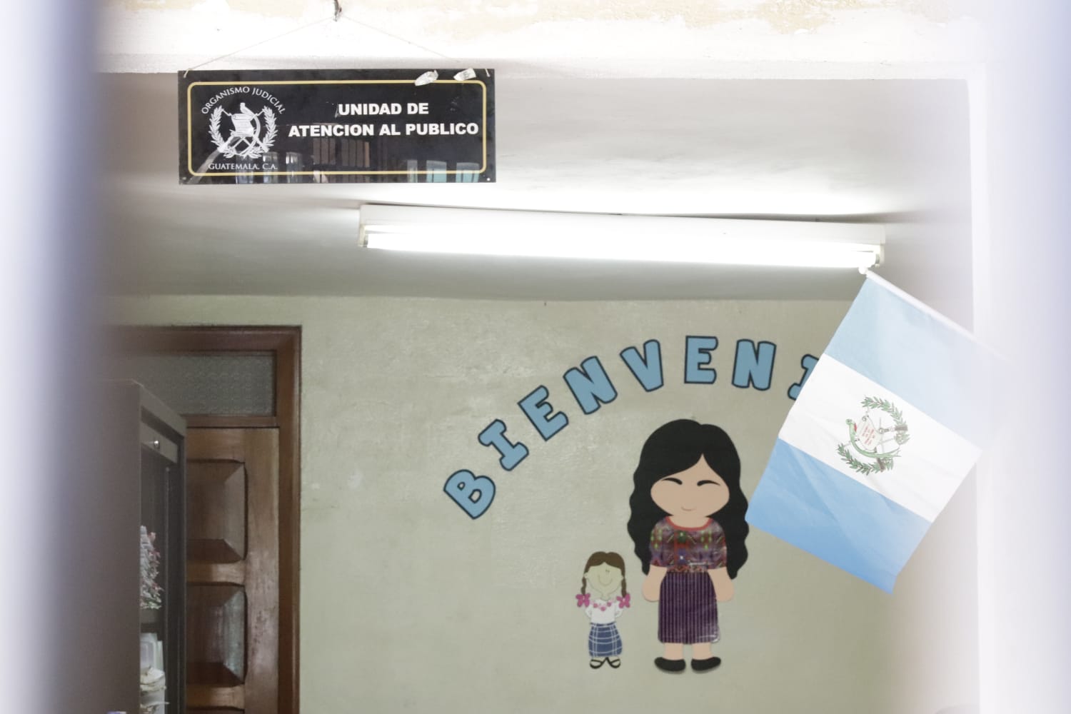 El Tribunal de Sentencia Penal de Delitos de Femicidio de Cobán sentenció a 27 años de prisión a Armando Filiberto Vaidez, profesor y trabajar de la Dirección Departamental de Educación de Alta Verapaz. (Foto Prensa Libre: Camila Juárez)