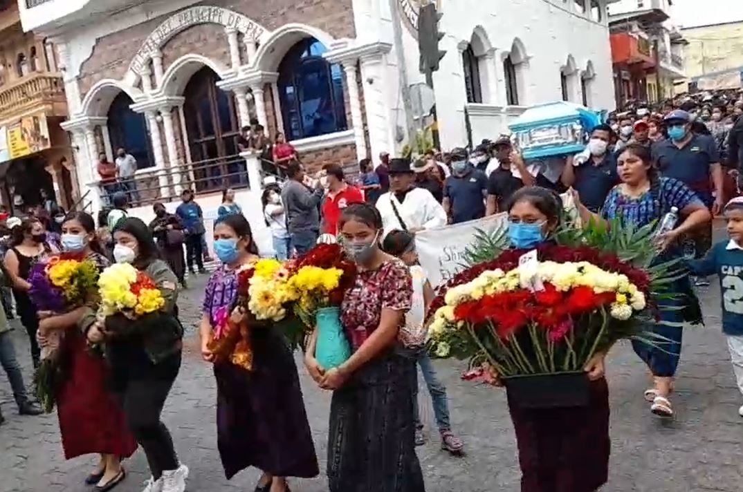 Santiago Atitlán está de luto tras el fallecimiento de Concepción Ramírez. (Foto Prensa Libre; captura de pantalla)
