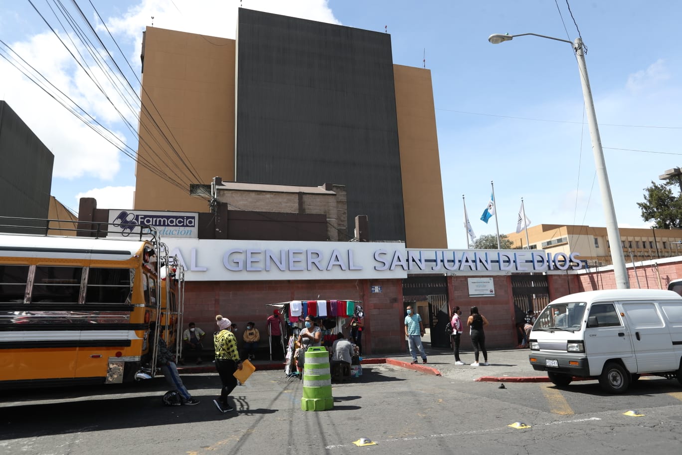 El Hospital General San Juan de Dios reporta una baja en los casos de coronavirus, pero la mortalidad se mantiene. (Foto Prensa Libre: María Reneé Barrientos).