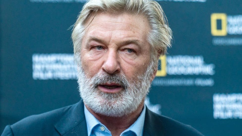Alec Baldwin dijo que el incidente mortal, que ocurrió en un set de filmación, fue html5-dom-document-internal-entity1-quot-enduno en un millón de episodioshtml5-dom-document-internal-entity1-quot-end.