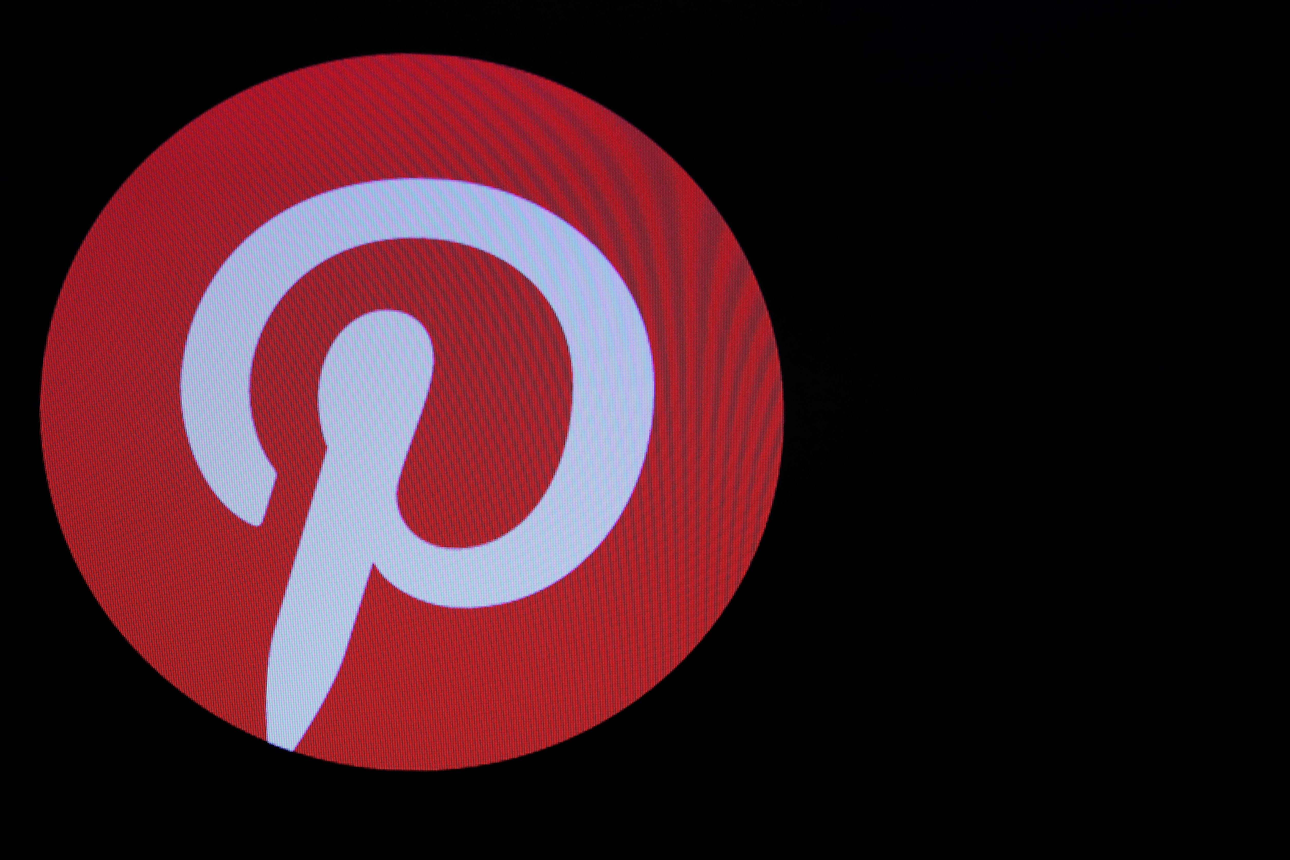 Existen rumores sobre una posible negociación entre PayPal y Pintereste. 
 (Foto Prensa Libre: REUTERS/Brendan McDermid)