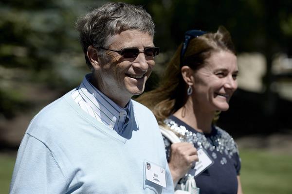  Jennifer Gates, la hija mayor de Melinda y Bill Gates, se casó con Nayel Nassar, en una ceremonia en la granja de caballos valorada en 16 millones de dólares que sus padres le reglaron.  Esto es considerado la boda del año en Nueva York. (Foto Prensa Libre: EFE)