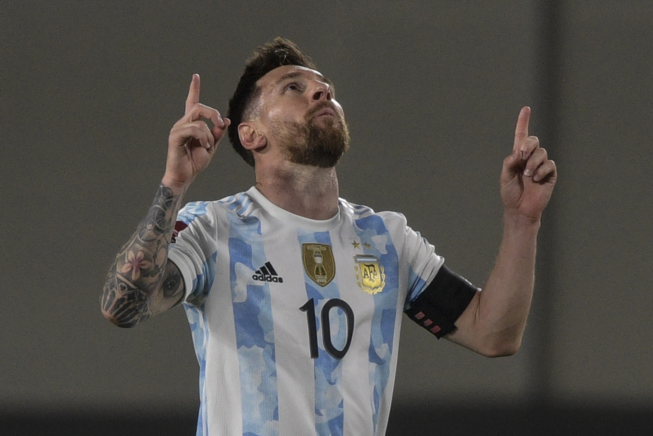 Lionel Messi volvió a brillar con la selección argentina. (Foto Prensa Libre: AFP)