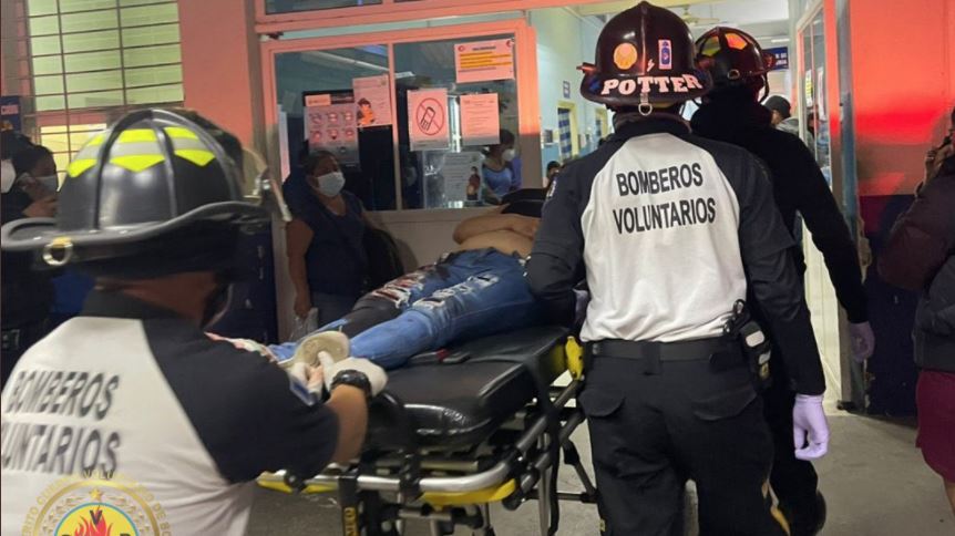 Los hechos de violencia no dan tregua en Guatemala, donde sectores han denunciado un incremento en el número de homicidios. (Foto Prensa Libre: Bomberos Voluntarios)
