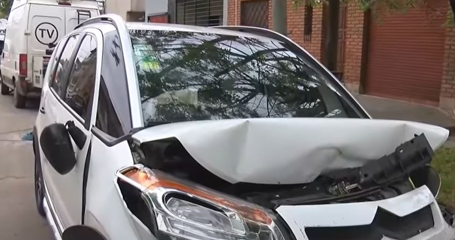 Gonzalo Refi murió de forma violenta en Argentina cuando manejaba su vehículo. (Foto Prensa Libre: Tomada de video de Telenueve)