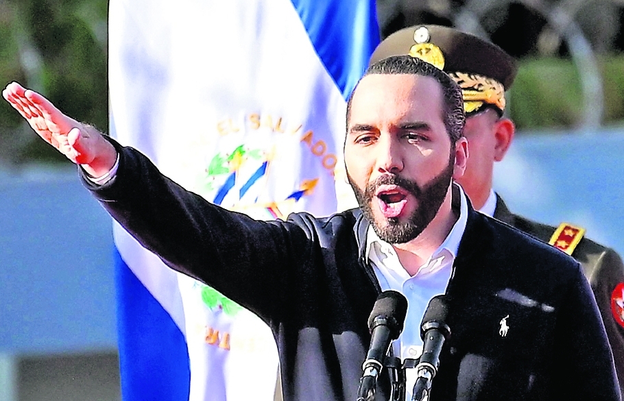 El Gobierno salvadoreño, encabezado por el presidente Nayib Bukele, mantiene una relación tensa con la embajada de Estados Unidos. Foto Prensa Libre: Hemeroteca PL)