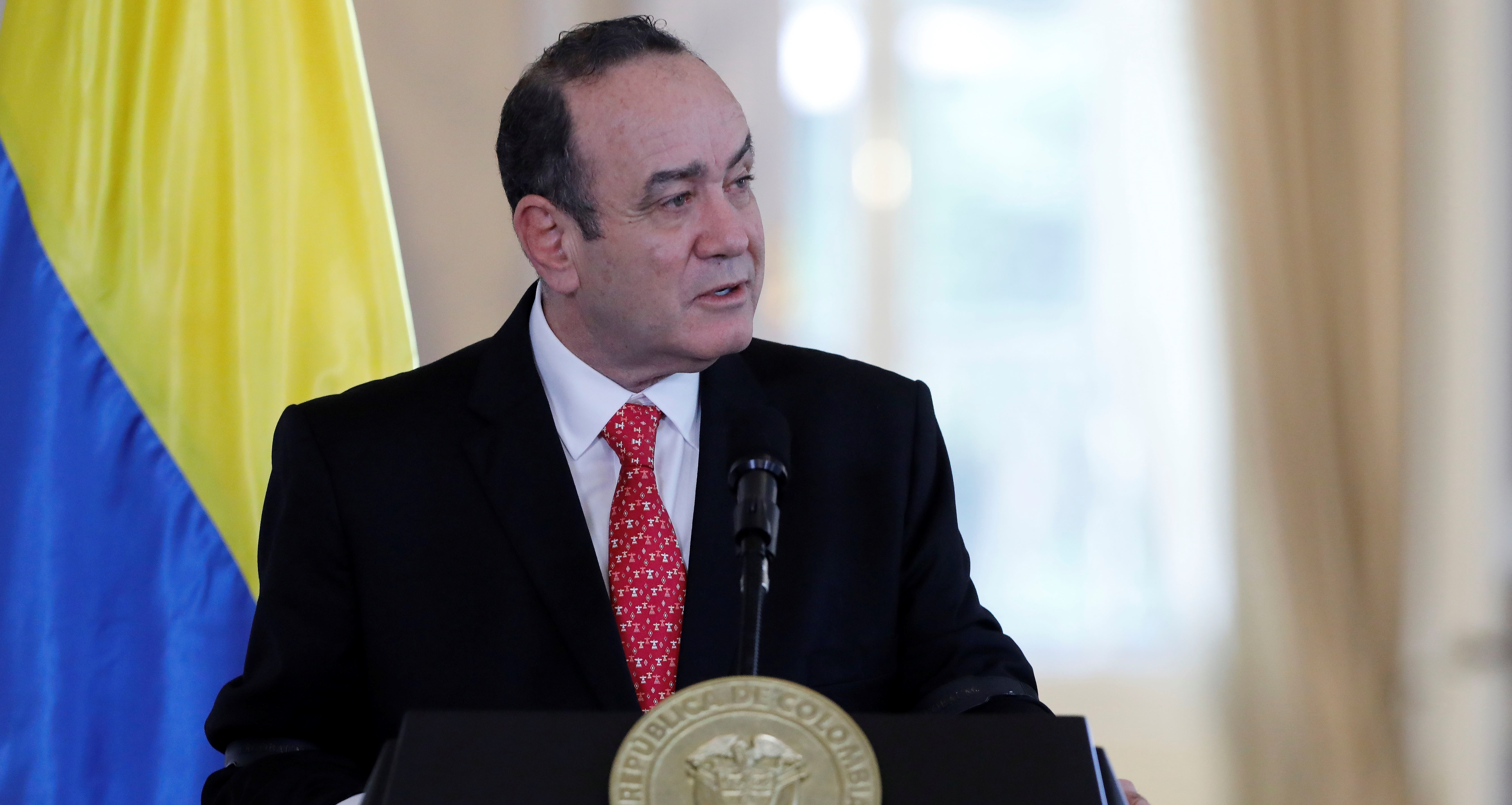El presidente Alejandro Giammattei se reunió con su homólogo de Colombia Iván Duque en Bocotá. (Foto Prensa Libre: EFE)