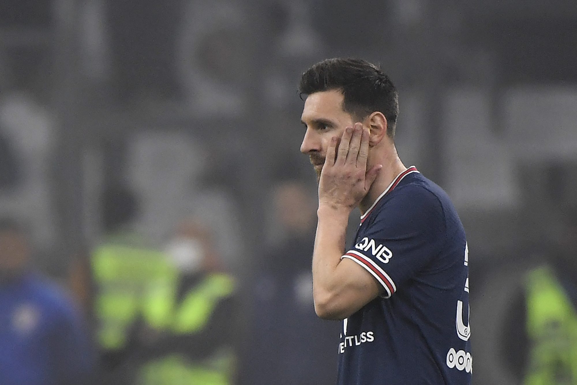 Lionel Messi podría perderse el partido frente al Lille. (Foto Prensa Libre: AFP)