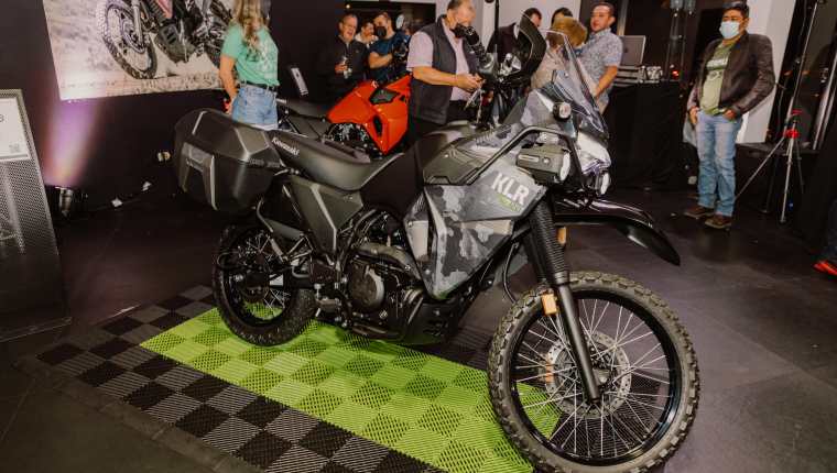 Kawasaki Guatemala presentó la nueva Kawasaki KLR 650. Foto Prensa Libre: Cortesía.