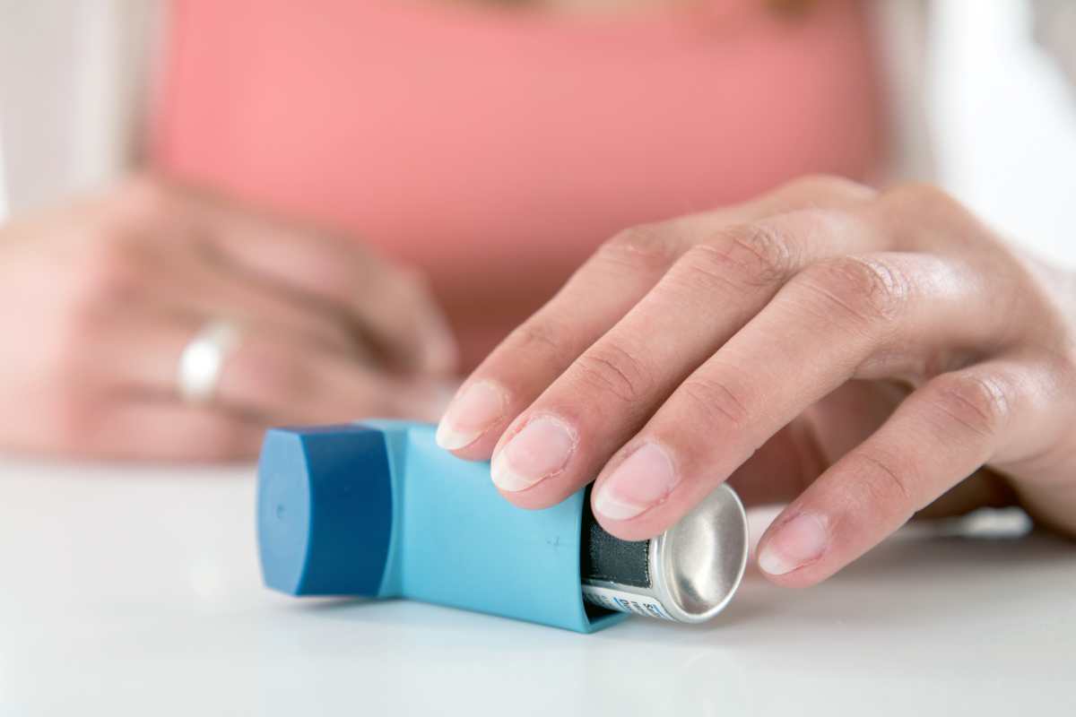 ¿Por qué el asma empeora de noche?