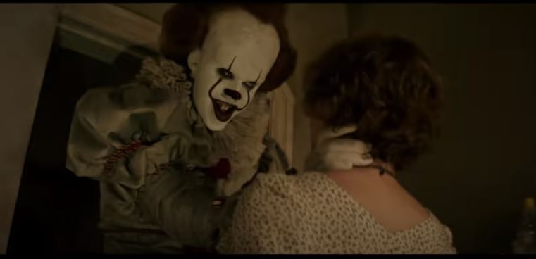 El payaso Pennywise aterrorizaba a los niños en la película basada en la novela It de Stephen King. (Foto Prensa Libre: Youtube)