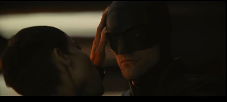 “The Batman”: el nuevo tráiler con un Robert Pattinson siniestro