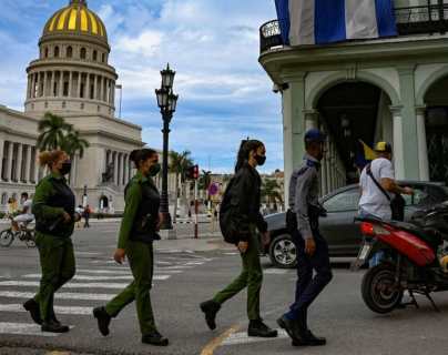 Policías en las calles, detenciones y actos de repudio: el gobierno de Cuba frena la inédita protesta convocada para el 15N