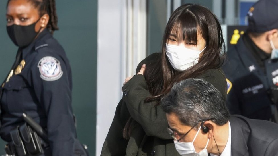 Unas imágenes emitidas en Japón muestran a la ex princesa llegando a Nueva York. REUTERS