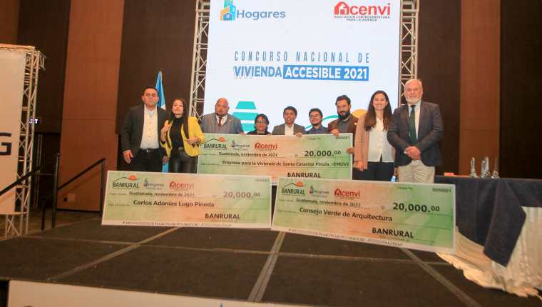Acenvi realizó la premiación de la primera edición de concurso Nacional de Vivienda Accesible. Foto Prensa Libre: Norvin Mendoza.