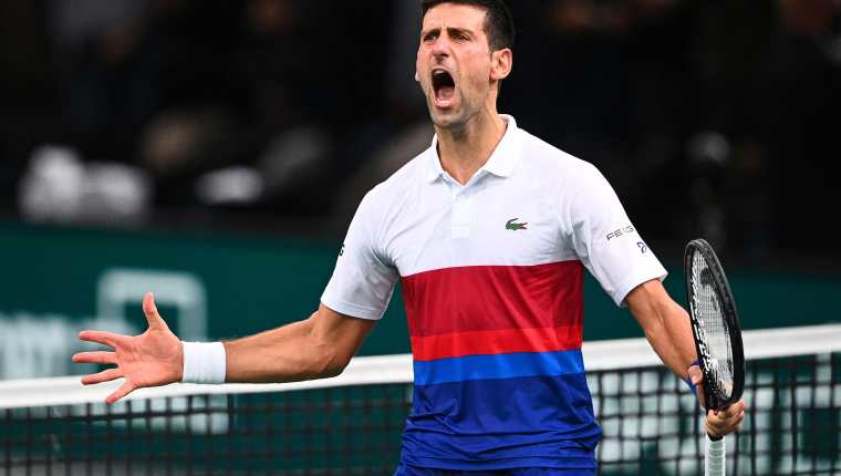 Djokovic - Sharapova :D AFP_9R68Y7