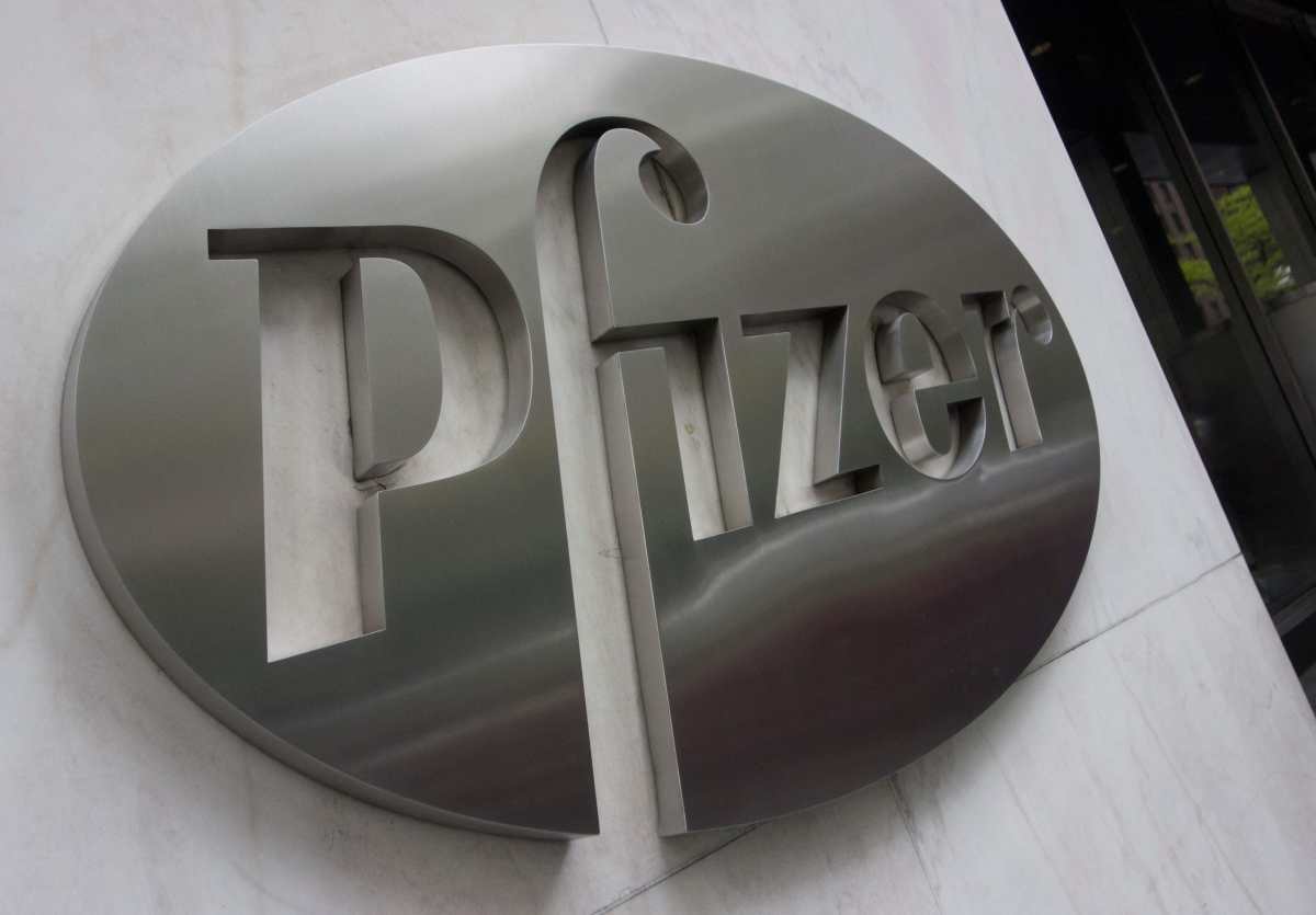 Pfizer firma acuerdo para facilitar el acceso mundial a su píldora contra el covid-19 para fabricación de medicamentos genéricos