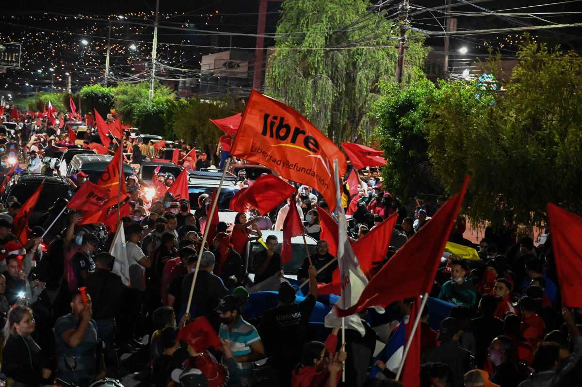 El voto antisistema: Las lecciones que Honduras le deja a los partidos políticos en Guatemala