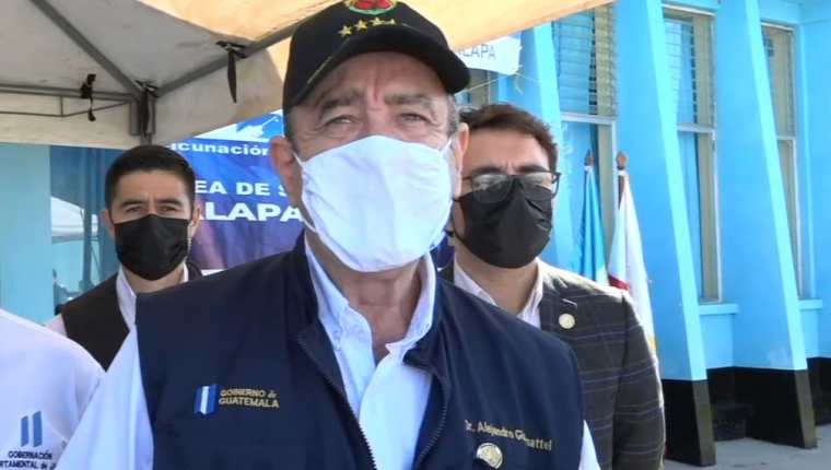  Alejandro Giammattei habla acerca de la pandemia durante su visita a Jalapa. (Foto Prensa Libre: Tomada de Canal de Gobierno)