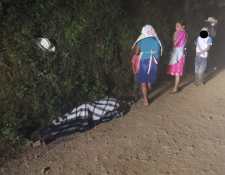 Dos hombres que se enfrentaron a balazos en una comunidad Chiquimula perdieron la vida. (Foto Prensa Libre: Facebook Noticias de Oriente)