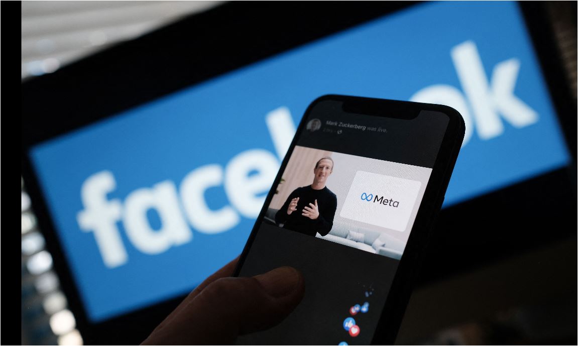 Facebook sufrió en octubre pasado una de sus peores caídas en la historia y recientemente anunció un cambio de nombre de la empresa matriz. (Foto Prensa Libre: AFP)