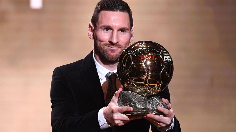 Lionel Messi ganó el  29 de noviembre de 2021 su séptimo Balón de Oro que otorga la revista France Football. Foto Uefa.com