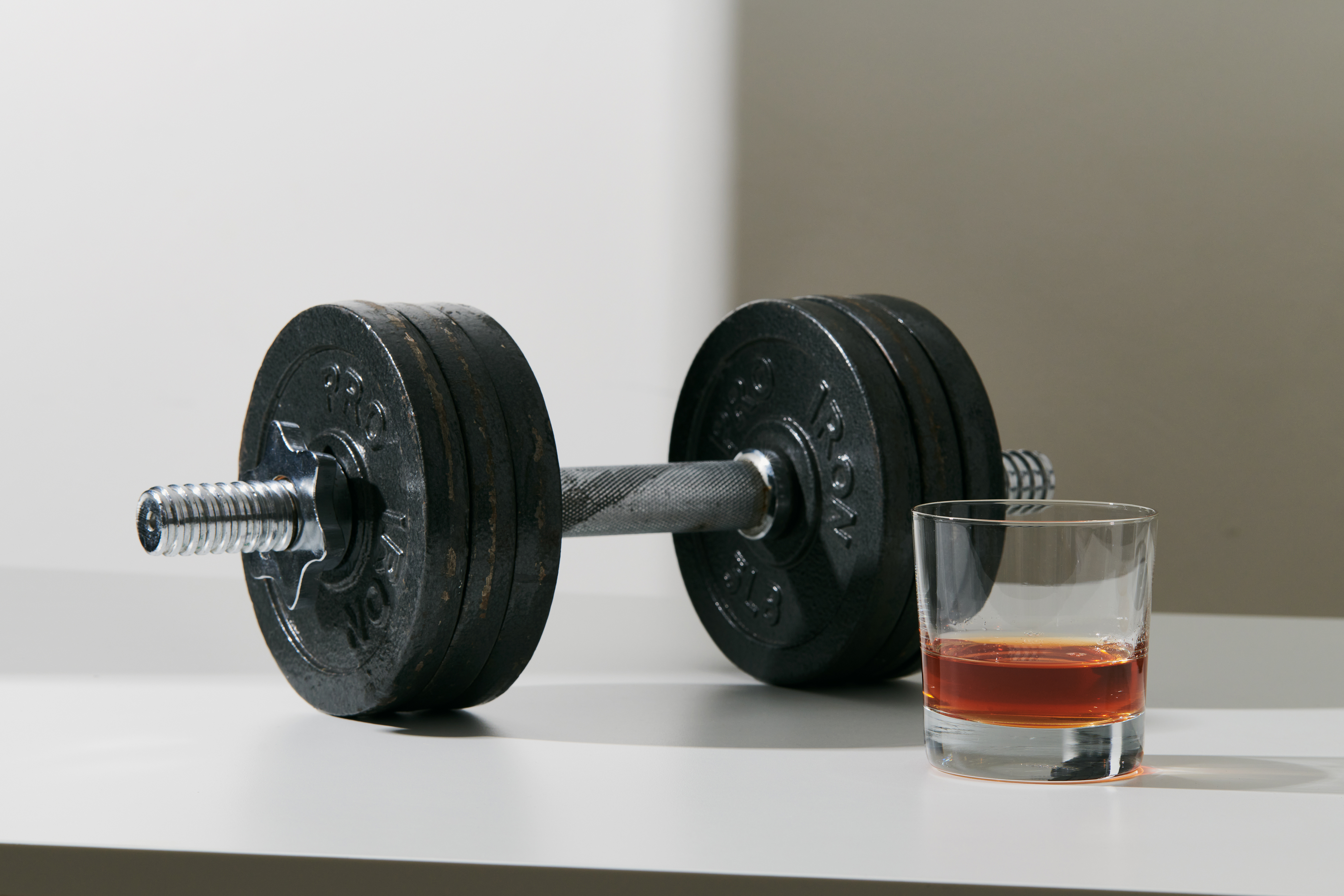 ¿Los niveles de testosterona pueden aumentar si cambia de dieta?