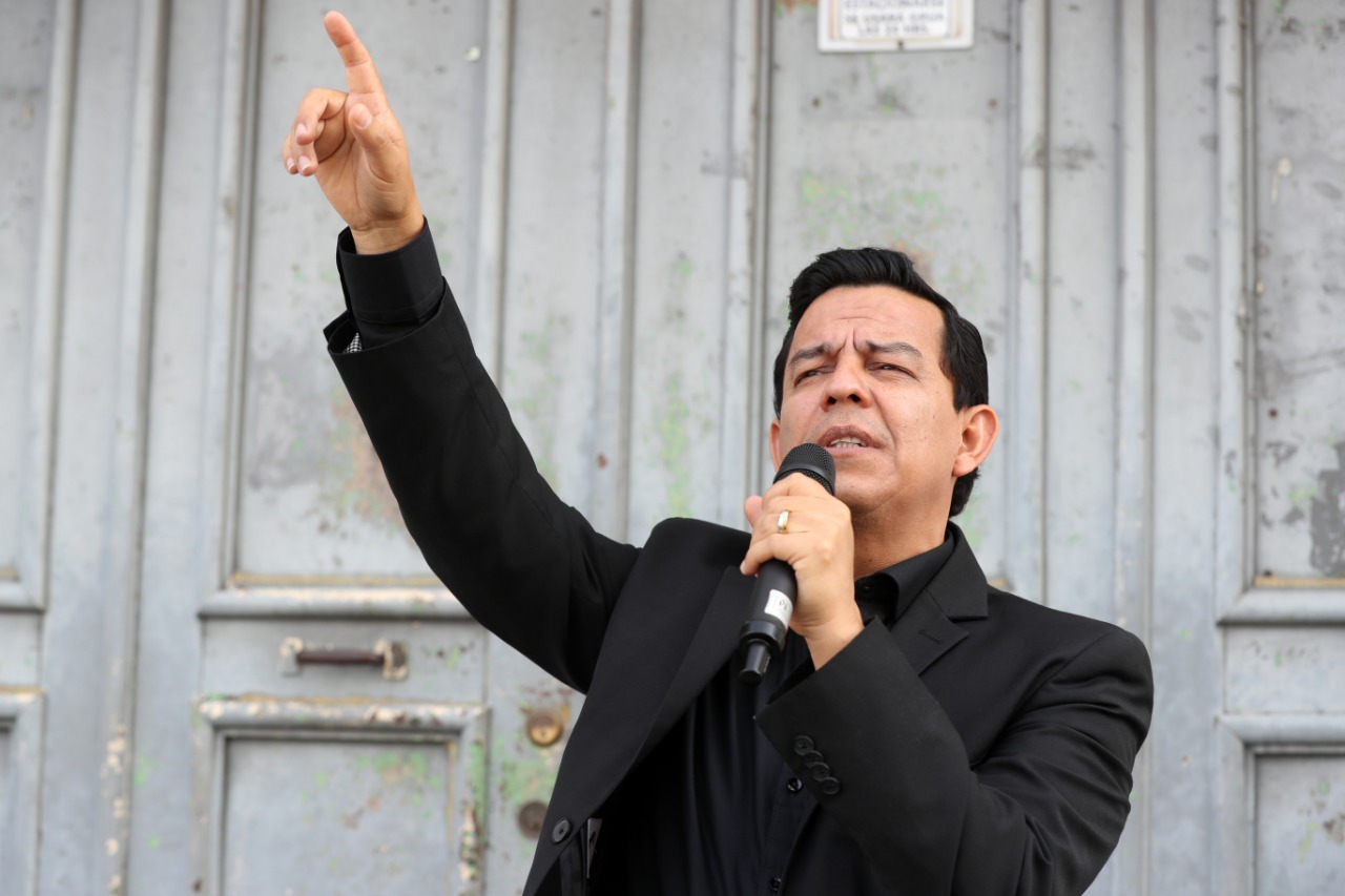 Latin Grammy: “Quisiera animar a mis compatriotas a olvidar el incidente con el joven español”, dice Aroddy sobre un ataque en redes