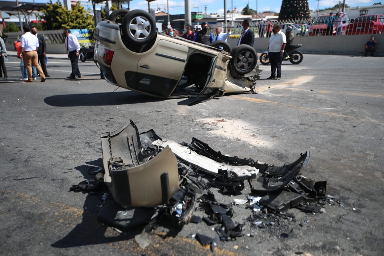Los accidentes de tránsito van en aumento, y los heridos saturan las emergencias de los hospitales. (Foto Prensa Libre: Carlos Hernández)