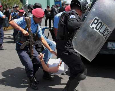 Daniel Ortega ha cometido “crímenes de lesa humanidad” en Nicaragua, denuncia informe avalado por la CIDH