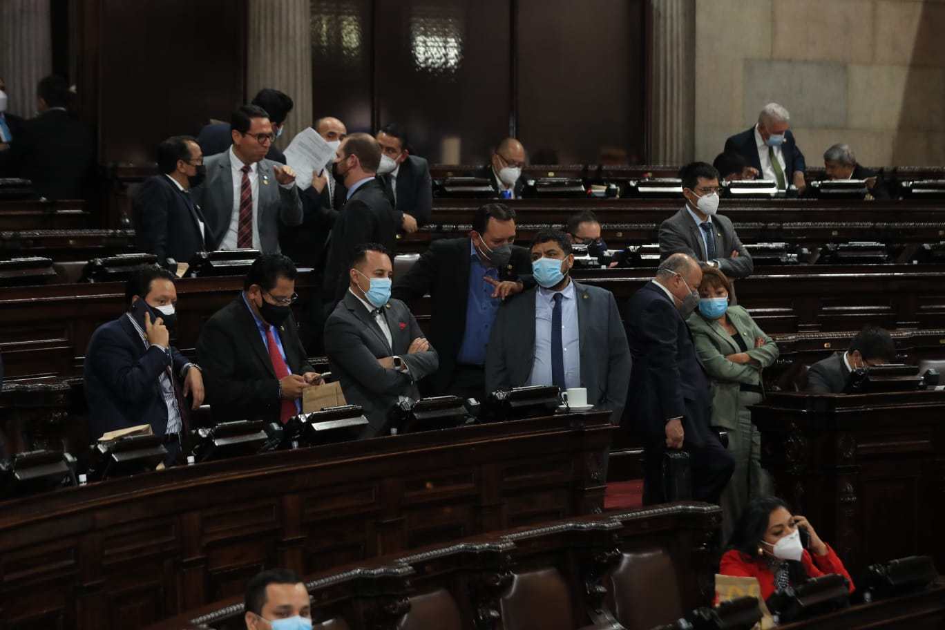 Se levanta sesión del Congreso por falta de quorum