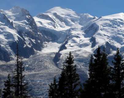 Mont Blanc: montañista francés recibe como recompensa la mitad de un tesoro que encontró (y entregó a las autoridades) en 2013
