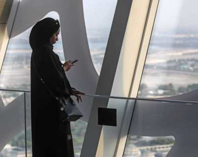 Emiratos Árabes Unidos, el primer país del mundo en tener oficialmente una semana laboral de 4 días y medio
