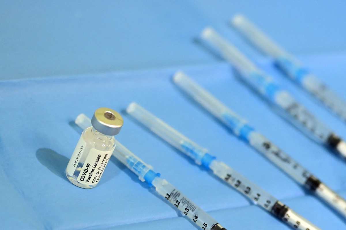 Comité de EE. UU. recomienda priorizar vacunas anticovid de Pfizer y Moderna sobre la de Johnson & Johnson