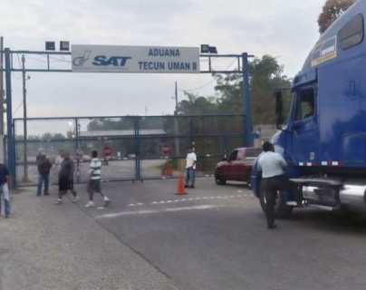 Transportistas, gestores y tramitadores anuncian paros en Tecún Umán II y la SAT los convoca a reunión